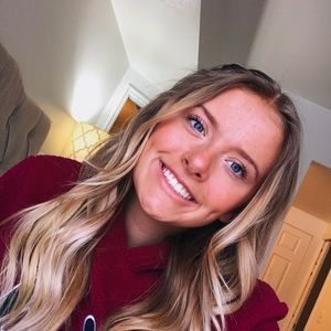 Meet your Posher, Cara